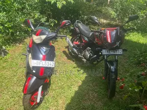 Bajaj Discover 2013 Motorbike (Used)