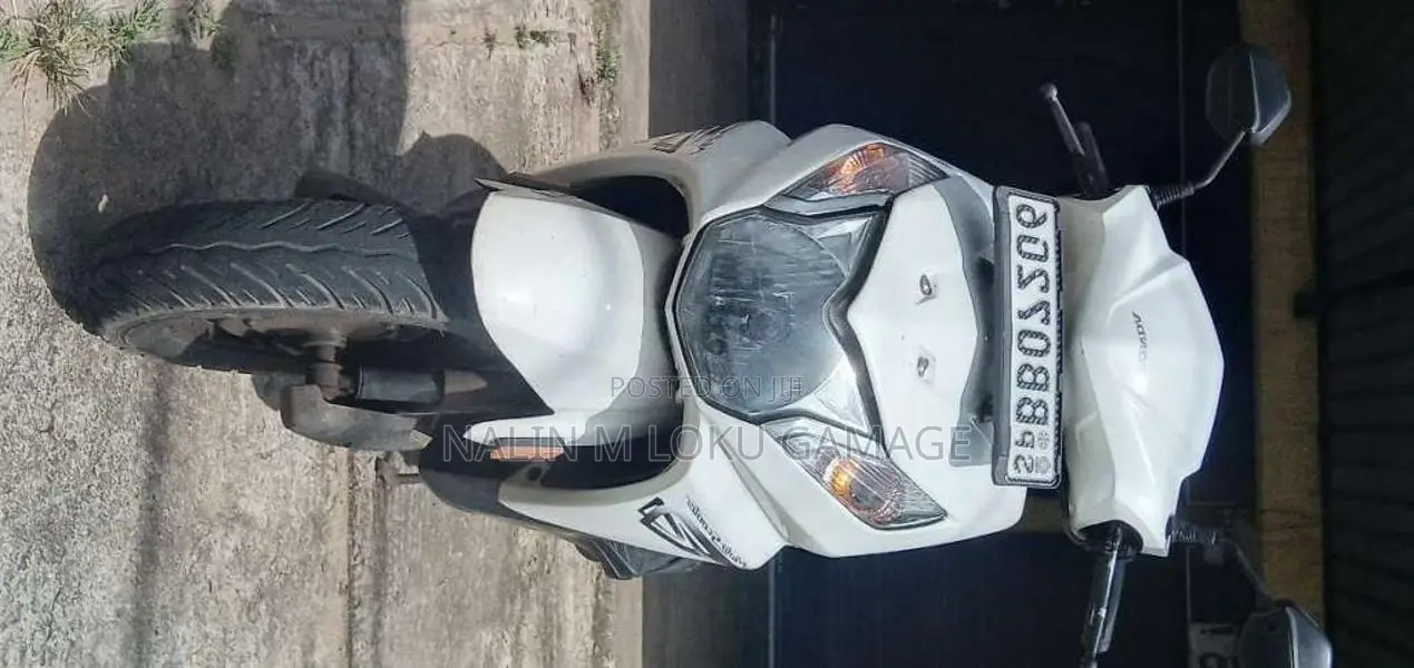Honda Dio 2014 Motorbike (Used)