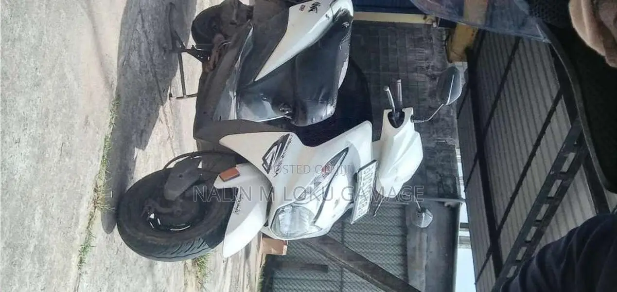 Honda Dio 2014 Motorbike (Used)