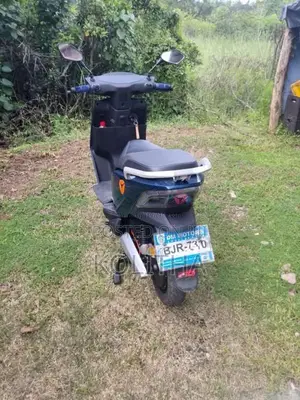 Yadea T5 2025 Motorbike (Used)