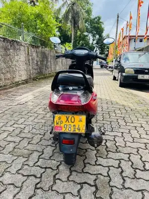 Hero Pleasure 2012 Motorbike (Used)
