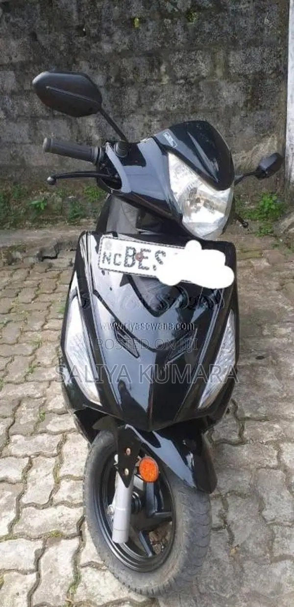 Hero Dash 2016 Motorbike (Used)