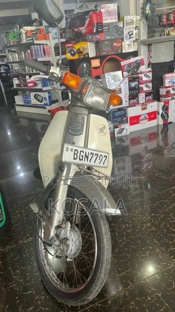 Honda Super Cub 2016 Motorbike (Used)
