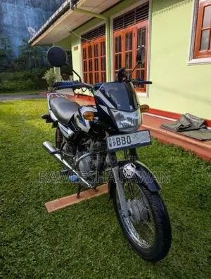 Bajaj CT-100 2014 Motorbike (Used)