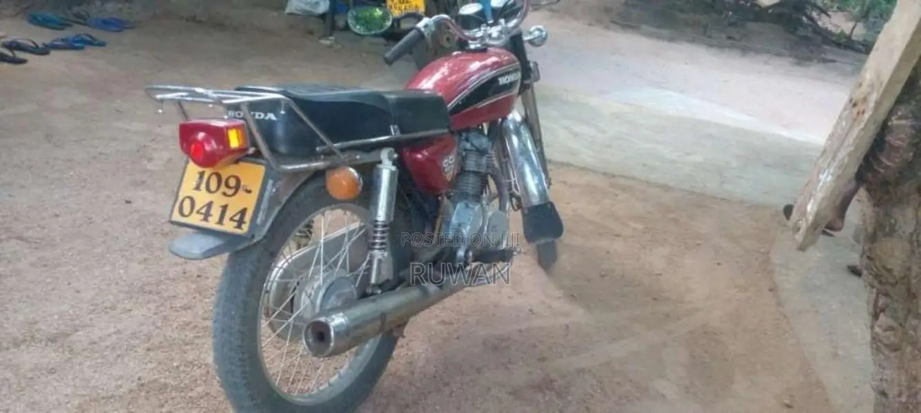 Honda CG125 1989 Motorbike (Used)