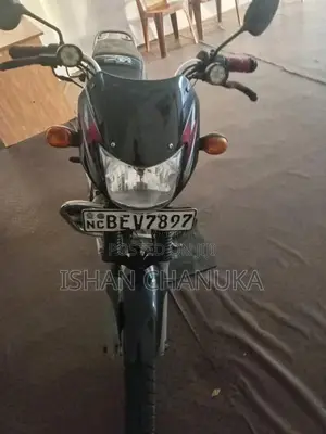Bajaj CT-100 2017 Motorbike (Used)