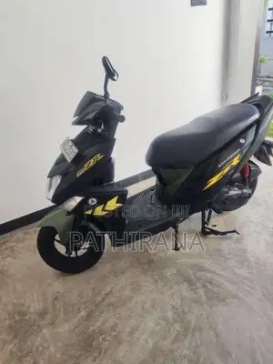 Yamaha Ray ZR 2016 Motorbike (Used)