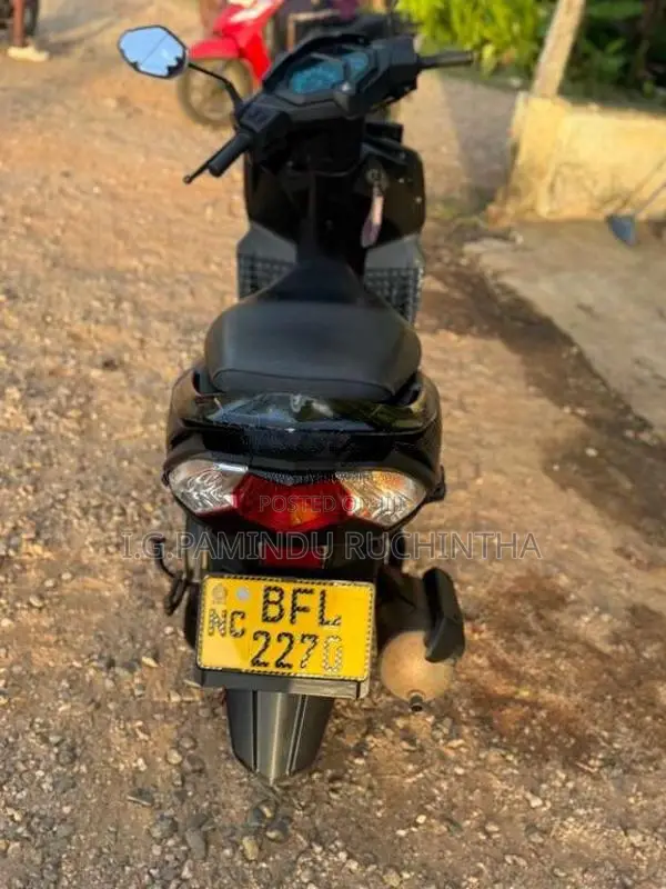 Honda Dio 2017 Motorbike (Used)