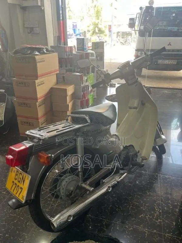 Honda Super Cub 2016 Motorbike (Used)