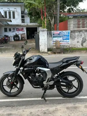 Yamaha FZ-S Version 2.0 2017 Motorbike (Used)