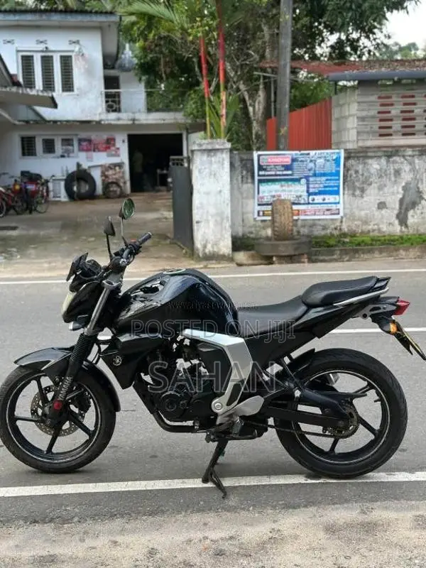 Yamaha FZ-S Version 2.0 2017 Motorbike (Used)