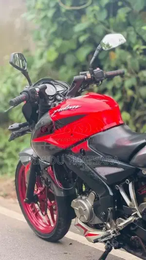 Bajaj Pulsar NS200 2017 Motorbike (Used)