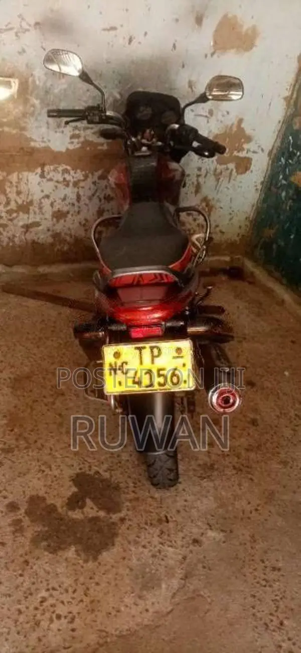 Bajaj Discover 135 2010 Motorbike (Used)
