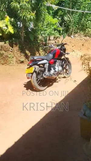 Bajaj V15 2018 Motorbike (Used)