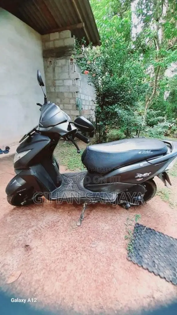 Honda Dio 2017 Motorbike (Used)
