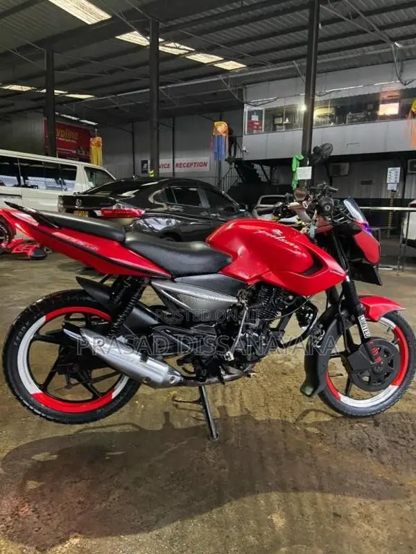 Bajaj Pulsar 135 LS 2012 Motorbike (Used)