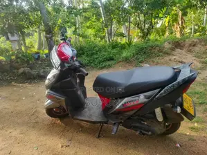 Yamaha Ray ZR 2018 Motorbike (Used)