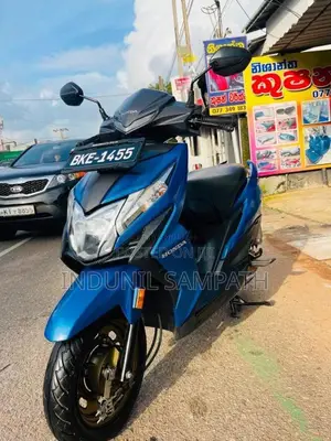 Honda Dio 2025 Motorbike (Used)