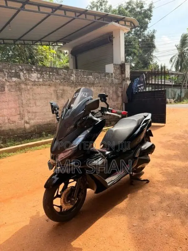 Honda Pcx 2023 Motorbike (Used)