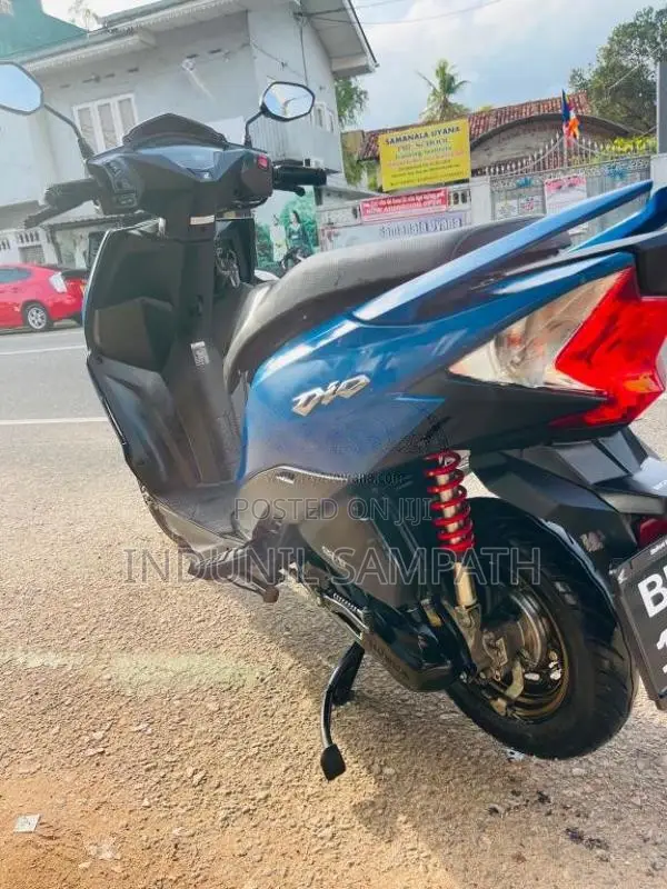 Honda Dio 2025 Motorbike (Used)