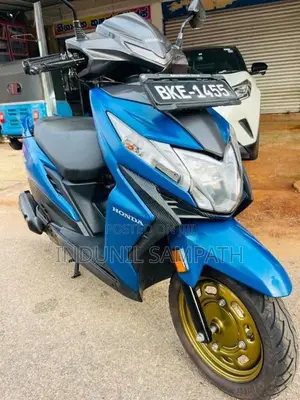 Honda Dio 2025 Motorbike (Used)