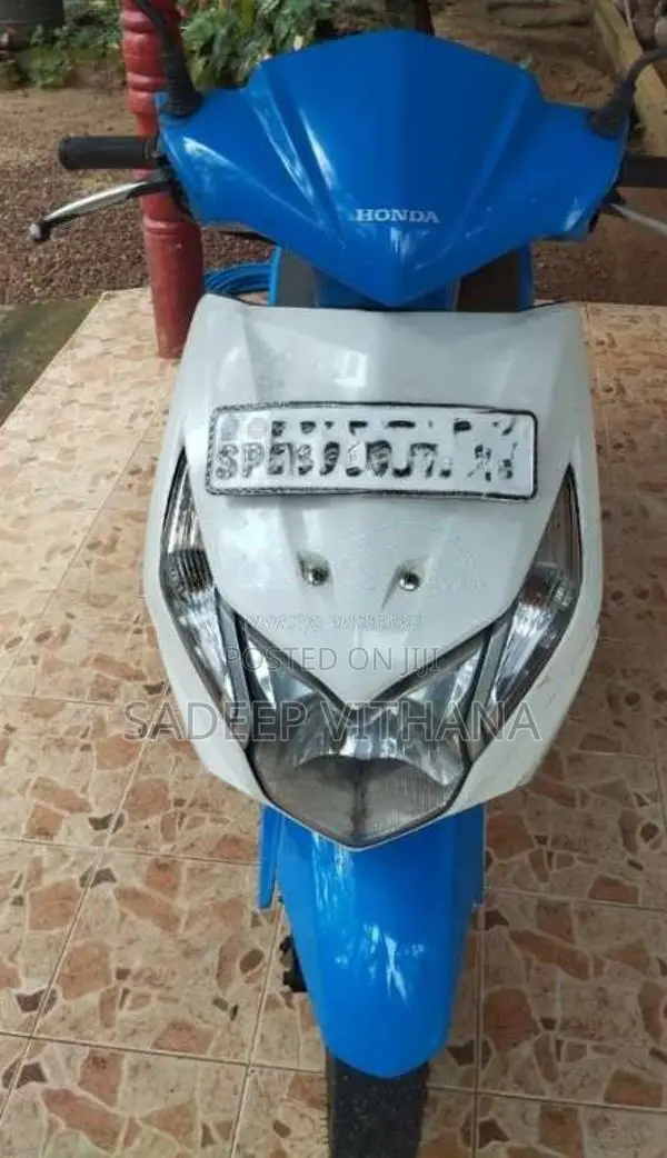 Honda Dio 2016 Motorbike (Used)