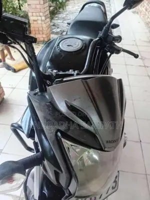 Honda CB Trigger 2014 Motorbike (Used)