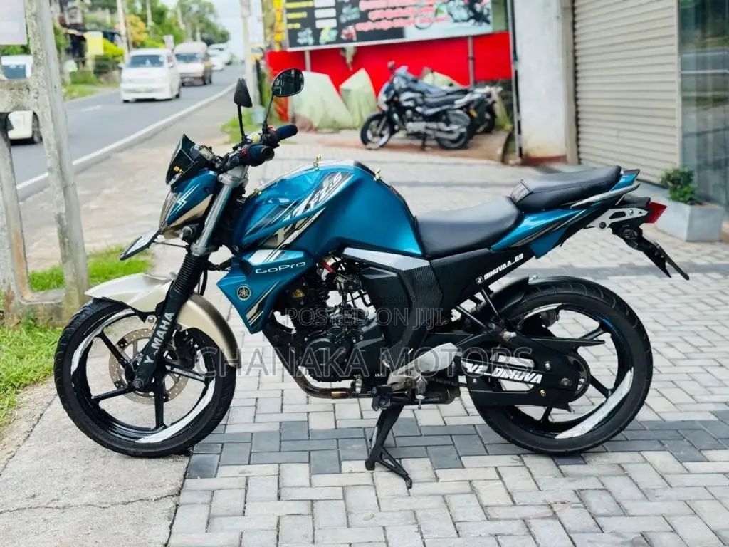 Yamaha FZ-S Version 2.0 2017 Motorbike (Used)