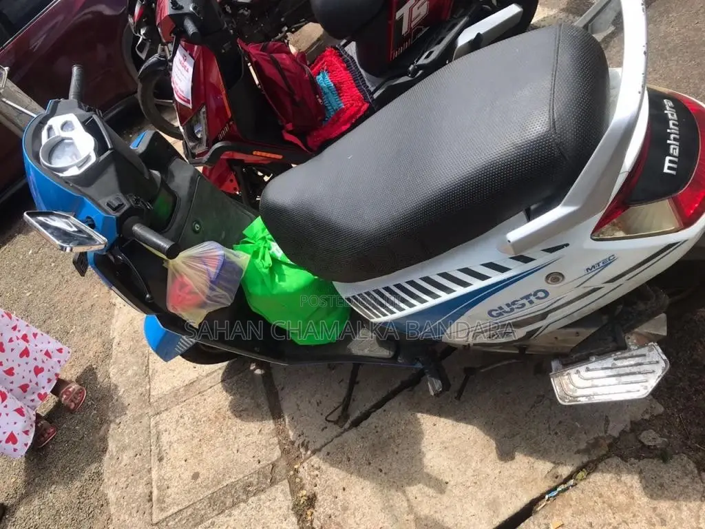 Mahindra Gusto 2018 Motorbike (Used)