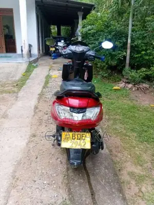 Hero Dash 2016 Motorbike (Used)
