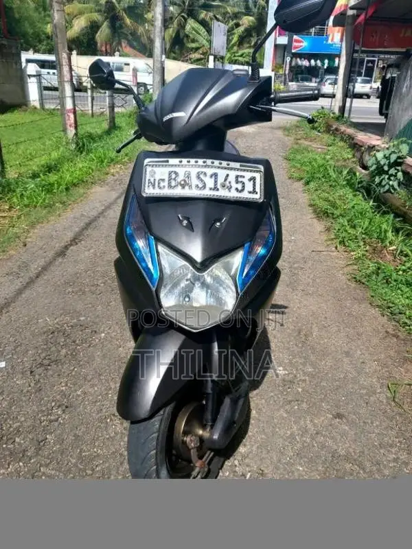 Honda Dio 2014 Motorbike (Used)