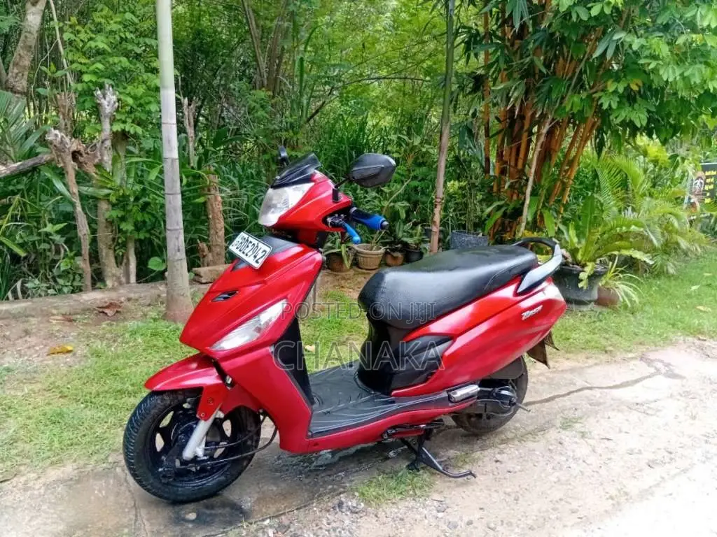 Hero Dash 2016 Motorbike (Used)