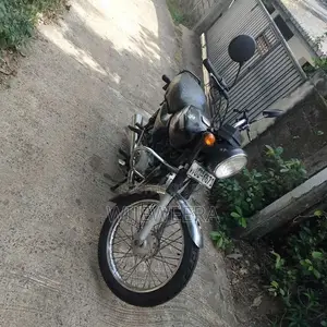 Bajaj Boxer 2008 Motorbike (Used)