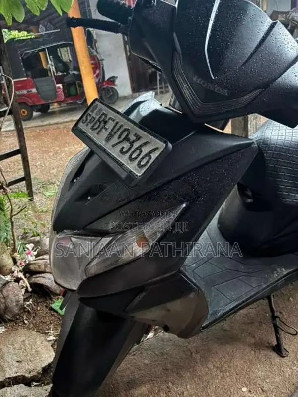 Honda Dio 2017 Motorbike (Used)