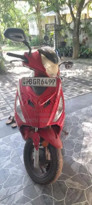 Hero Maestro Edge 2018 Motorbike (Used)