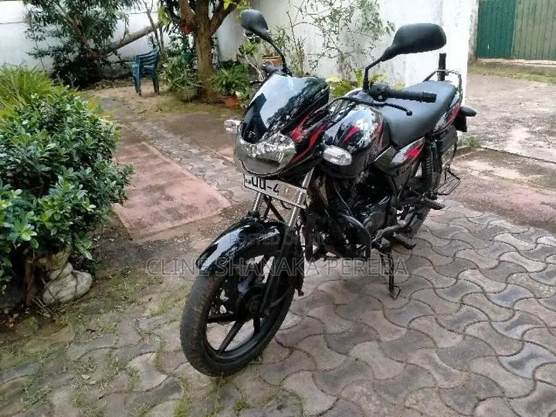 Bajaj Discover 2009 Motorbike (Used)