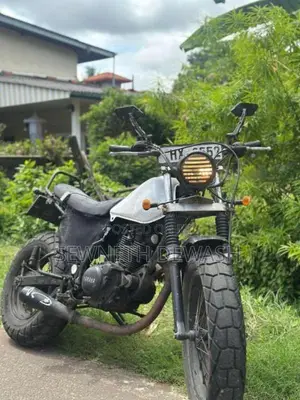 Yamaha TW 2006 Motorbike (Used)