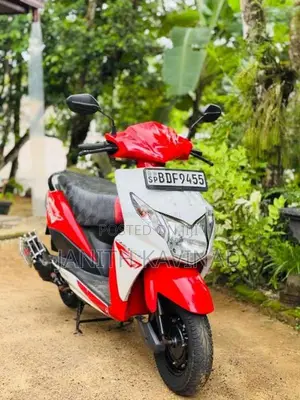 Honda Dio 2015 Motorbike (Used)