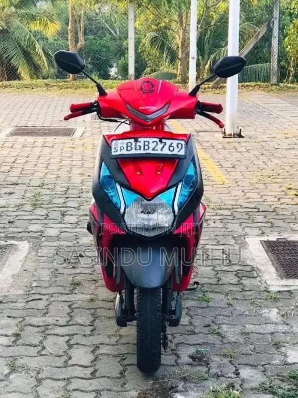 Honda Dio 2018 Motorbike (Used)