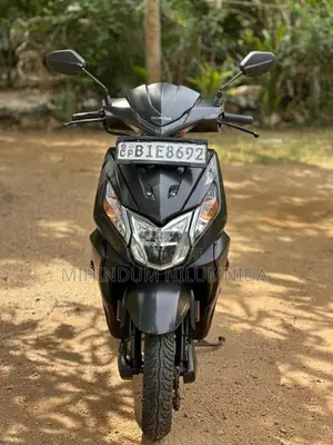 Honda Dio 2019 Motorbike (Used)