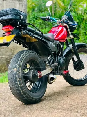 Yamaha Tw 200 2013 Motorbike (Used)
