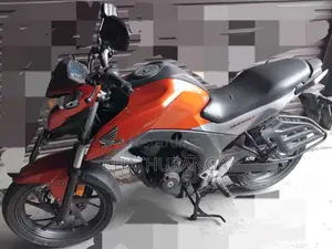 Honda Hornet 2016 motorcycle (Used)