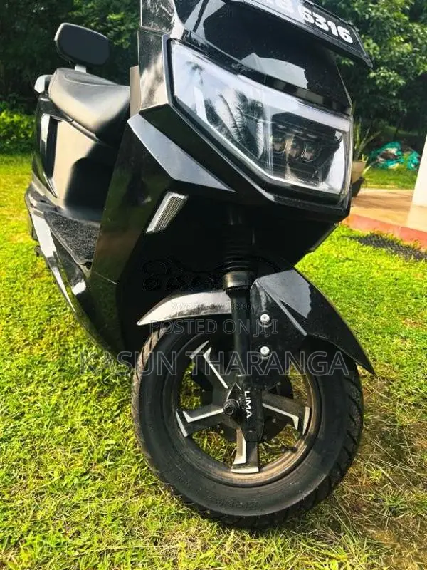 Singer Lima 2025 Motorbike (Used)