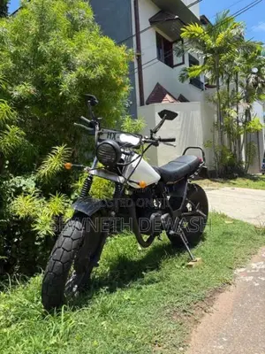 Yamaha TW 2006 Motorbike (Used)