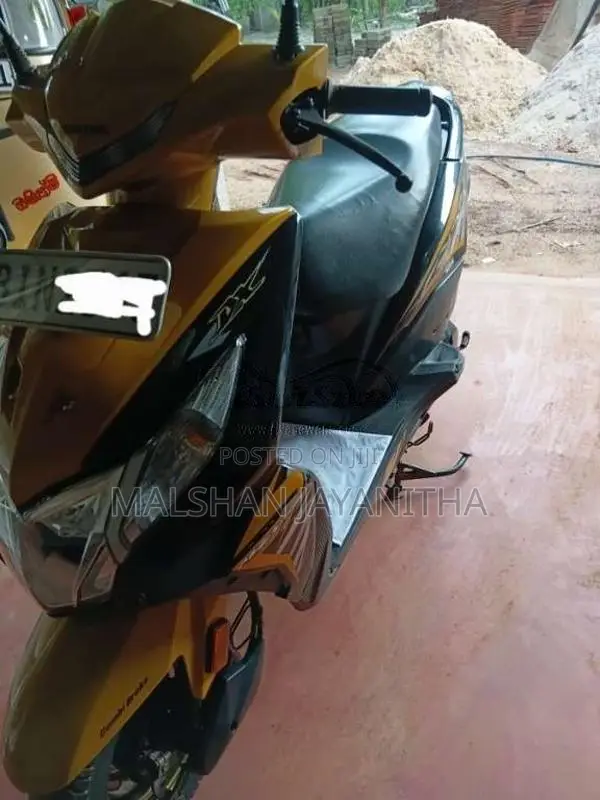 Honda Dio 2019 Motorbike (Used)