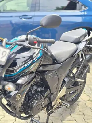 Yamaha FZ Version 2.0 2017 Motorbike (Used)