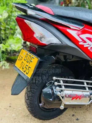 Honda Dio 2015 Motorbike (Used)
