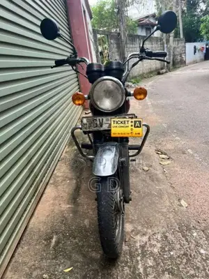 Bajaj Boxer 2003 Motorbike (Used)