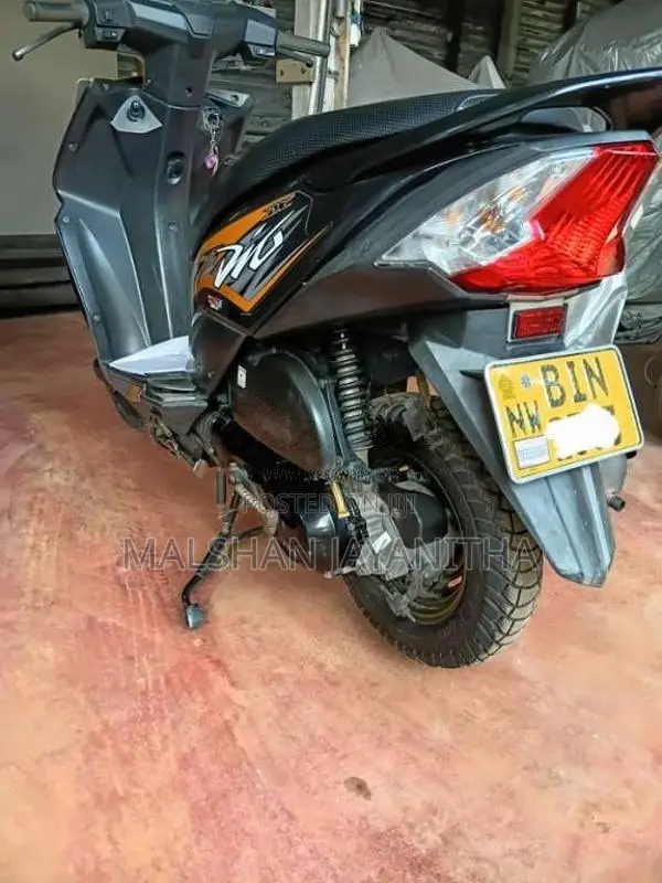 Honda Dio 2019 Motorbike (Used)