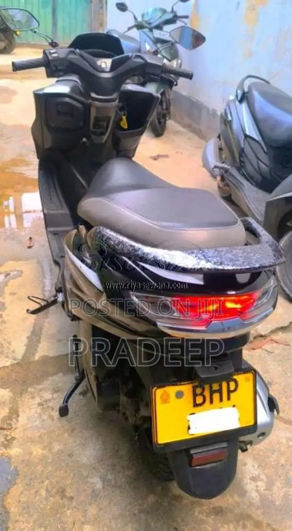 Suzuki BURGMAN 2019 Motorbike (Used)